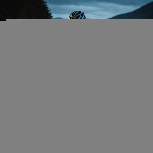 Quels sont les critères pour choisir un système d'éclairage de sécurité pour un vélo de route?